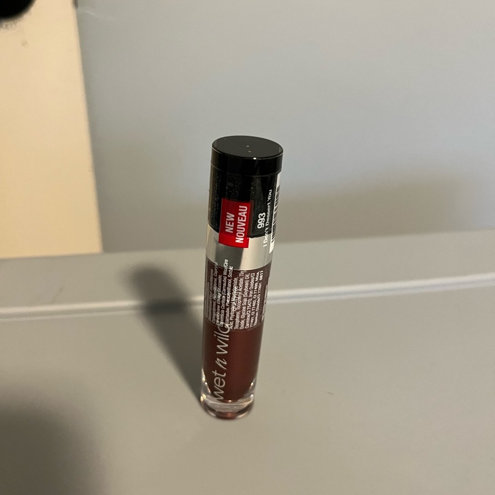 FREE WITH PURCHASE New Wet N Wild liquid catsuit gloss lipstick 993 mega last